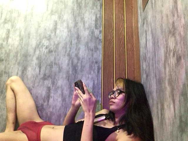 7yves live cam preview