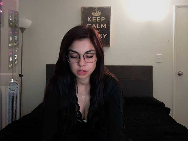 EmeryKinleys live cam on BongaCams