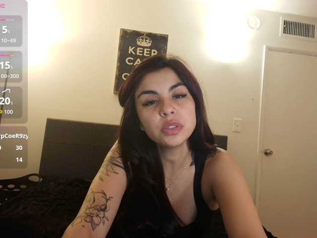 EmeryKinleys live cam on BongaCams