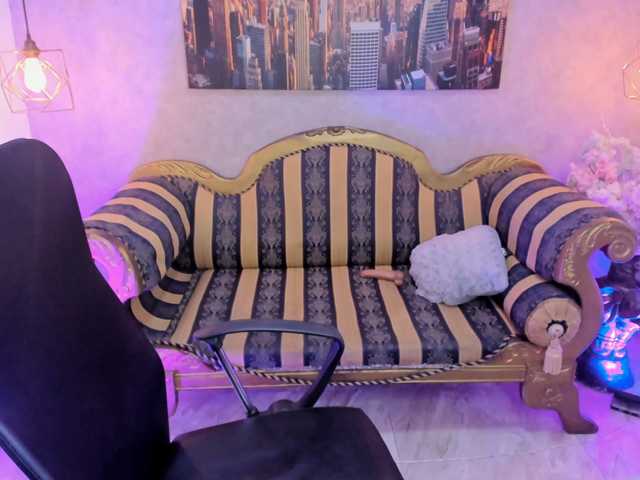 Sara-clk live cam on BongaCams
