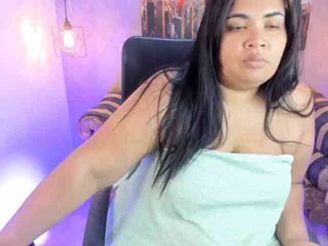 Sara-clk webcam