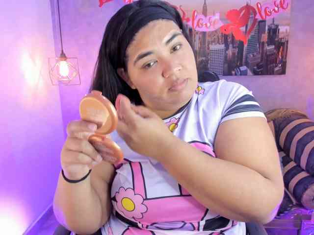 Sara-clk webcam