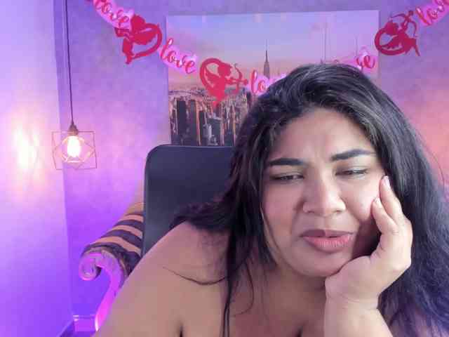 Sara-clk webcam