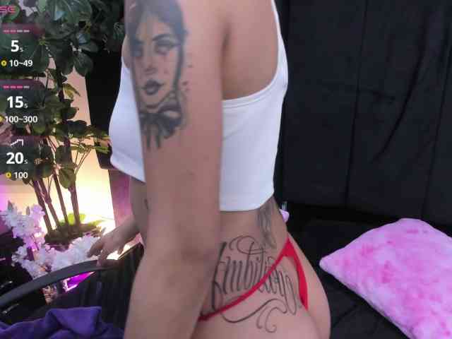 Emilytomson webcam