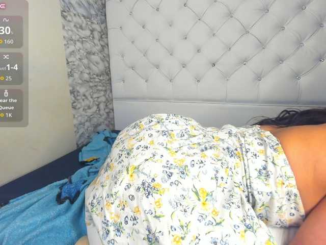 Latinamarcela live cam on BongaCams