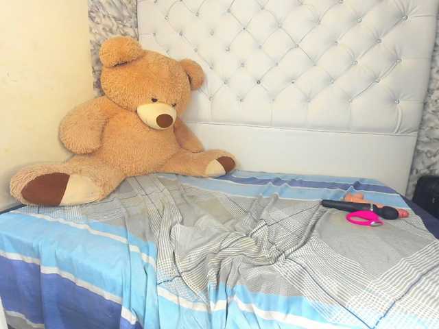 Latinamarcela live cam on BongaCams
