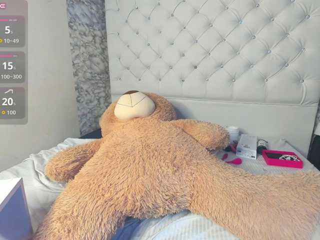 Latinamarcela live cam on BongaCams