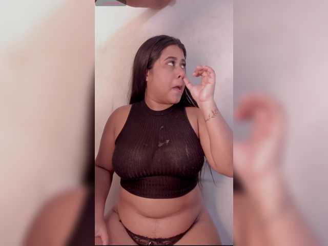 FunFriendsLive live cam preview