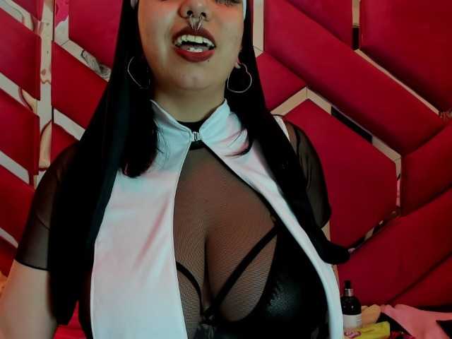 vanesabobs live cam on BongaCams