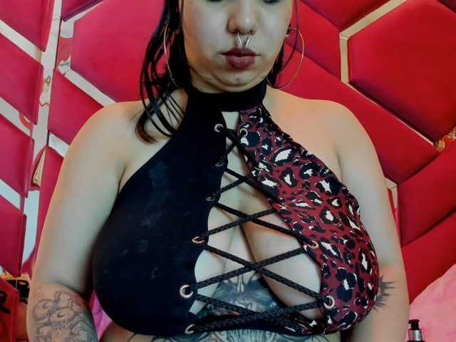 vanesabobs live cam preview