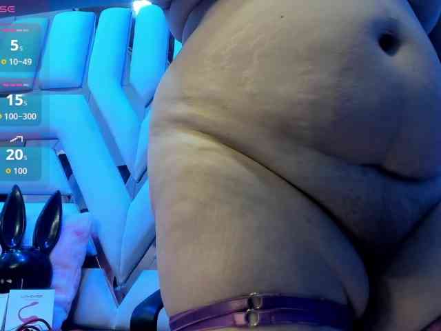 SusanaFlame webcam