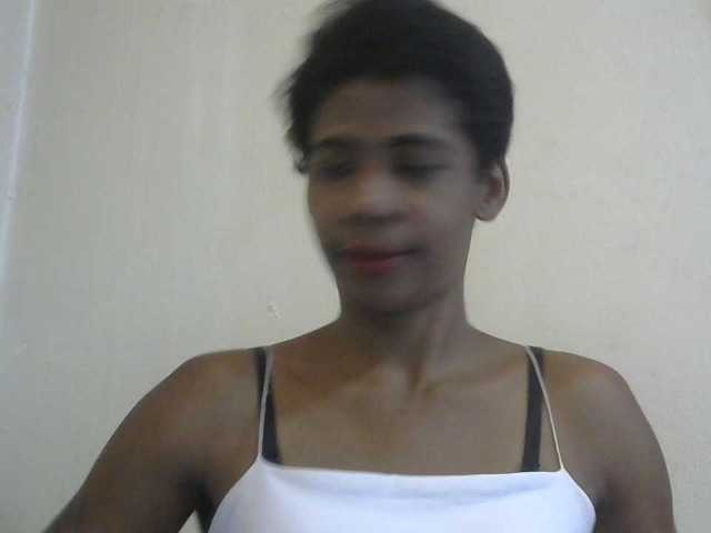 Anitahw live cam on BongaCams
