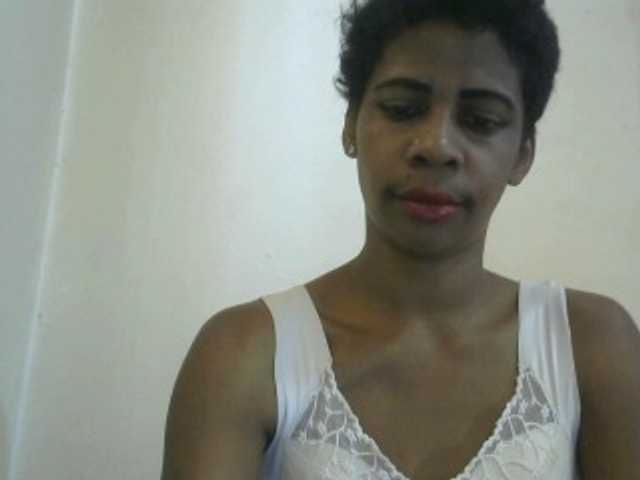 Anitahw live cam on BongaCams