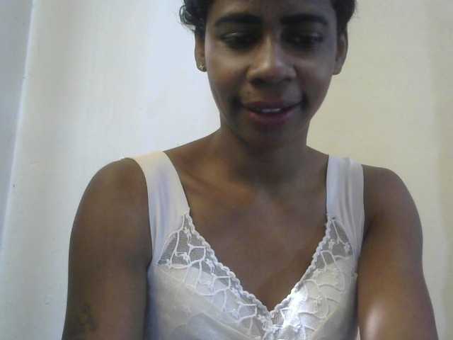 Anitahw live cam on BongaCams