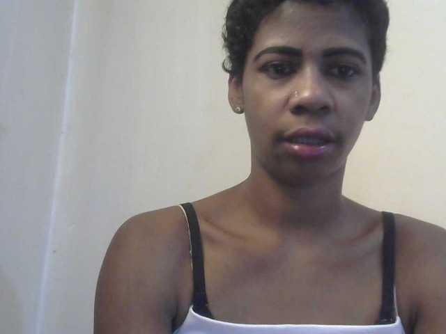 Anitahw live cam preview