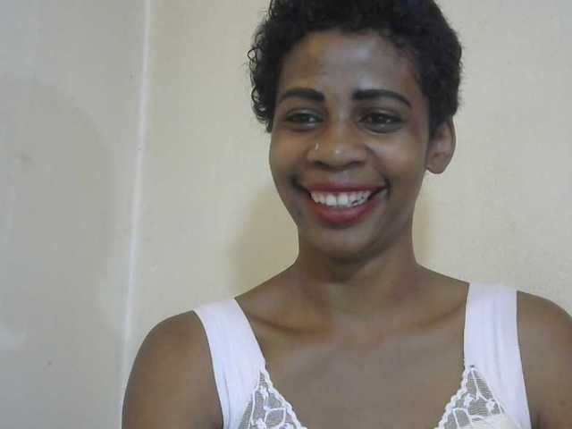 Anitahw live cam preview