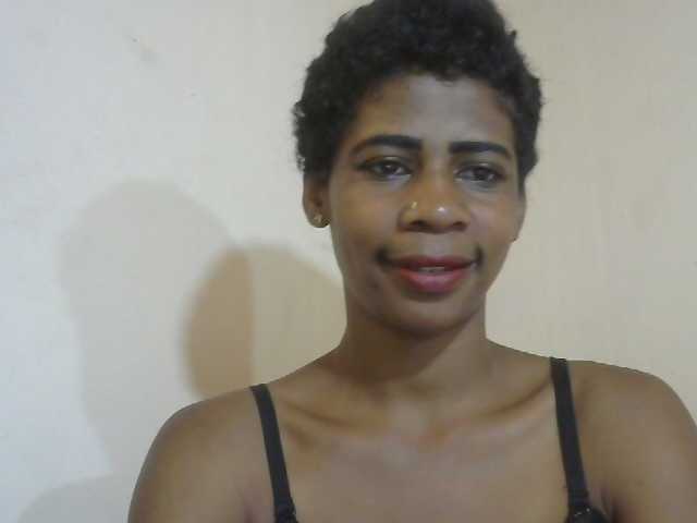 Anitahw live cam preview