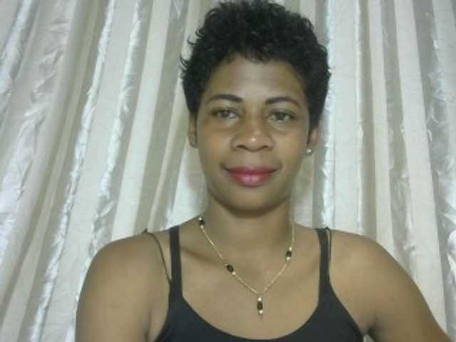 Anitahw live cam
