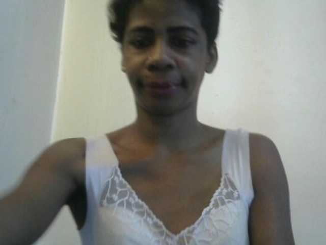 Anitahw — live female cam