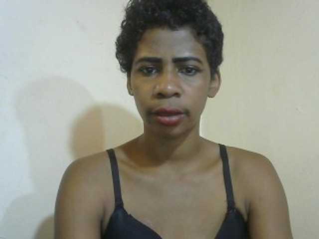 Anitahw live cam on BongaCams