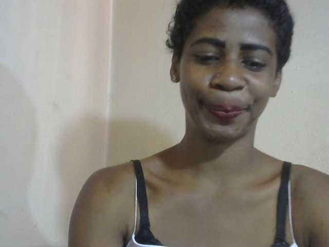 Anitahw live cam preview