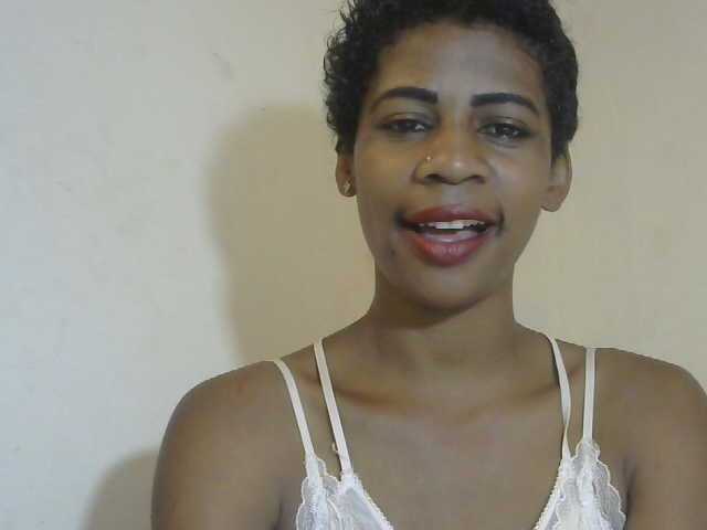Anitahw live cam preview
