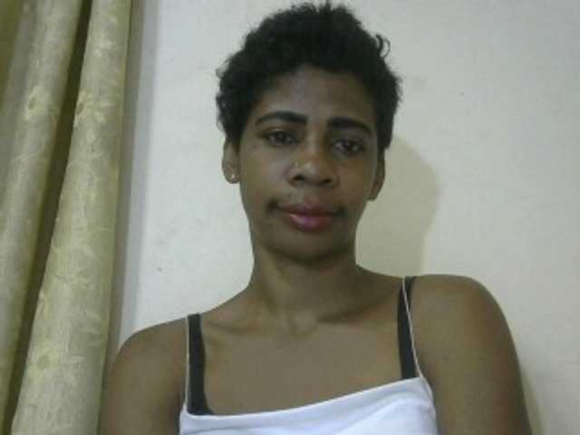 Anitahw live cam on BongaCams