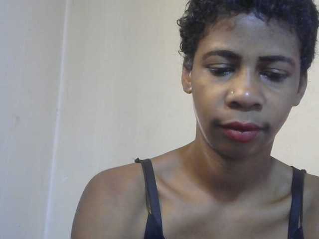 Anitahw, live now on BongaCams