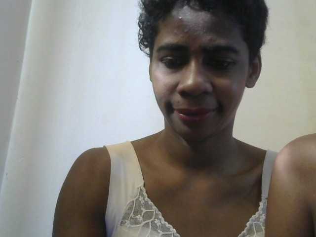 Anitahw live cam on BongaCams