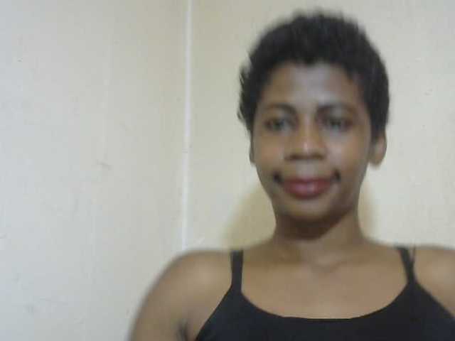 Anitahw live cam on BongaCams