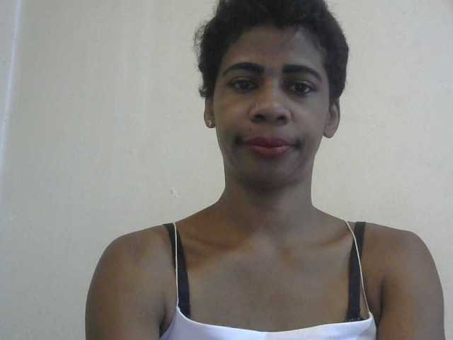 Anitahw live cam preview