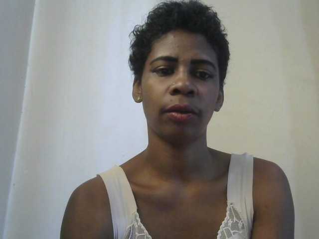 Anitahw live cam on BongaCams