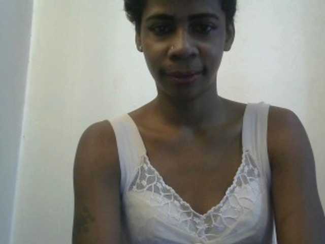 Anitahw live cam on BongaCams