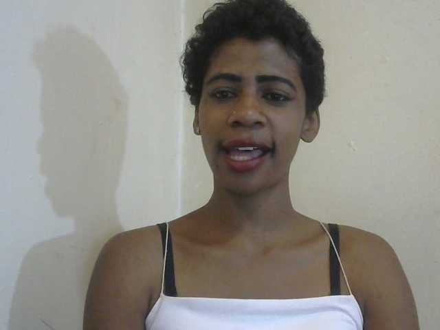 Anitahw live cam preview