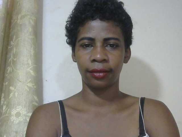 Anitahw live cam preview