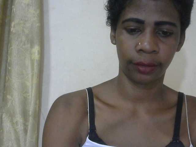 Anitahw live cam preview