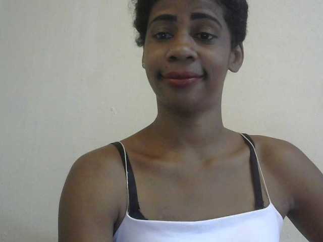 Anitahw live cam on BongaCams