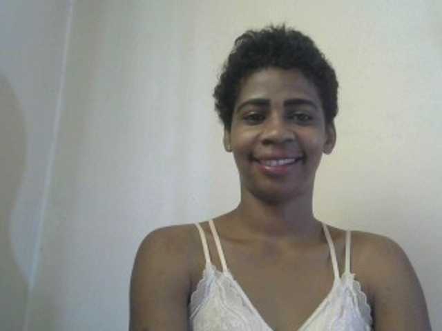 Anitahw live cam on BongaCams