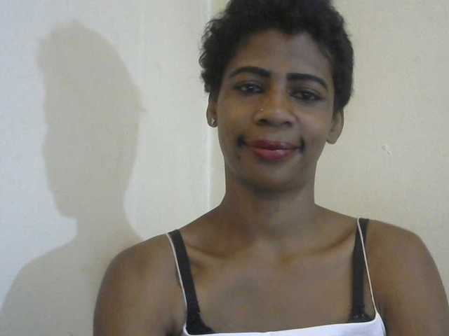 Anitahw live cam preview
