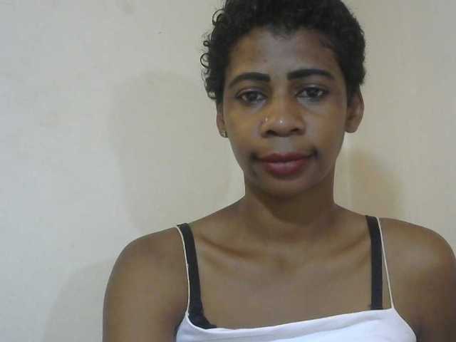 Anitahw live cam preview