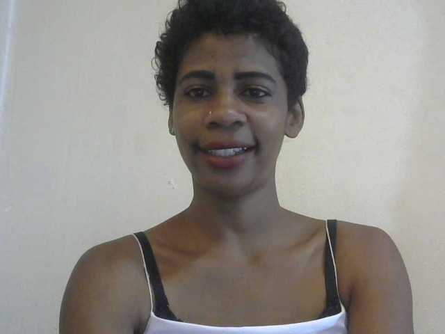 Anitahw live cam on BongaCams