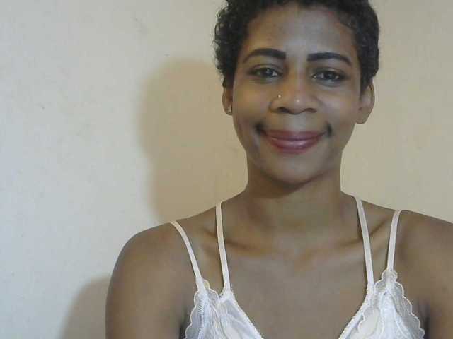 Anitahw live cam preview