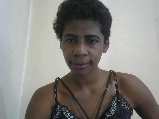 Anitahw live cam on BongaCams
