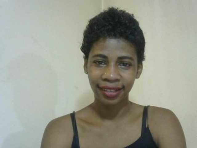 Anitahw live cam on BongaCams