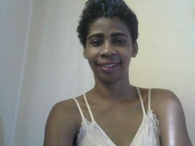 Anitahw live cam