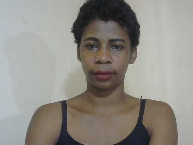 Anitahw live cam on BongaCams