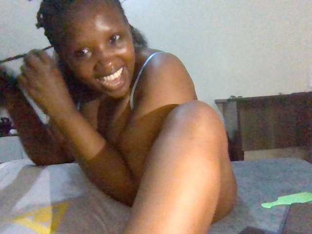 Cumpiee, en vivo ahora en BongaCams