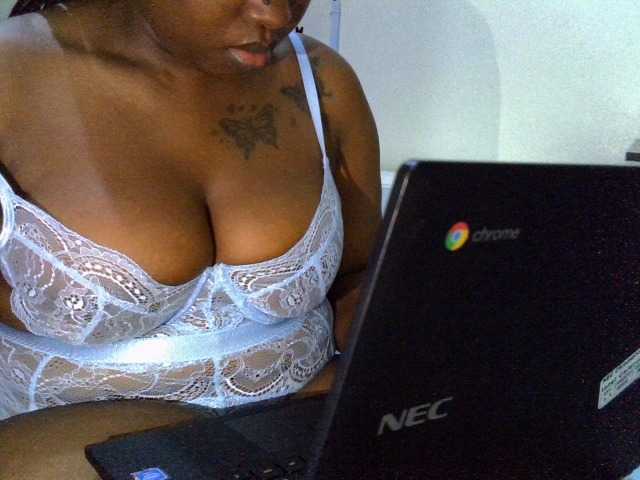 Cumpiee live cam preview