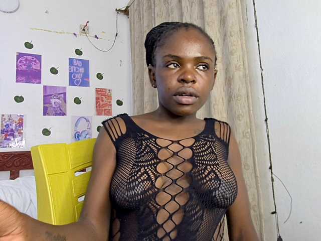 Makaylah live cam on BongaCams