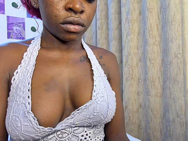 Makaylah live cam on BongaCams